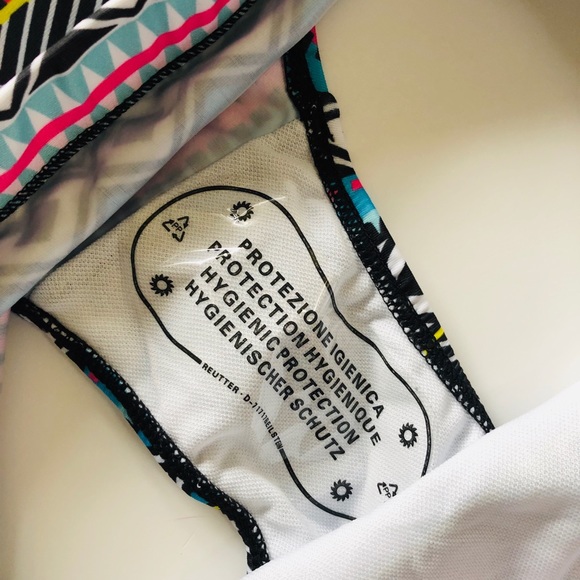 Aztec print high waisted bikini - Picture 3 of 5